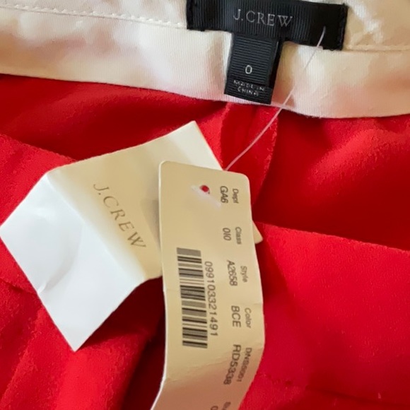 J CREW Pleated Crepe Short Size 0 City Fit Red - Picture 3 of 8